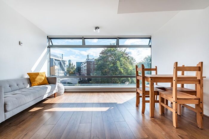 1 Bedroom Flat To Rent In Albert Embankment, London, SE1