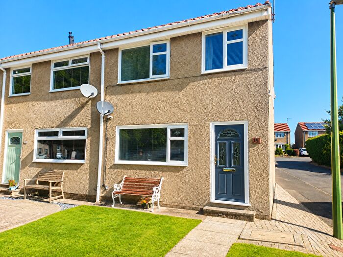 3 Bedroom Semi Detached House For Sale In Northside, Middridge, Newton Aycliffe, DL5