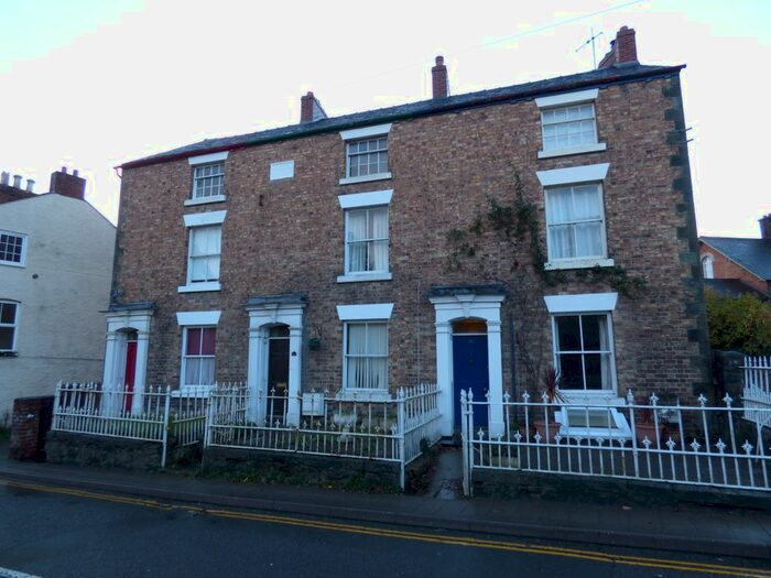 3 Bedroom Terraced House To Rent In Salop Road, Welshpool, SY21