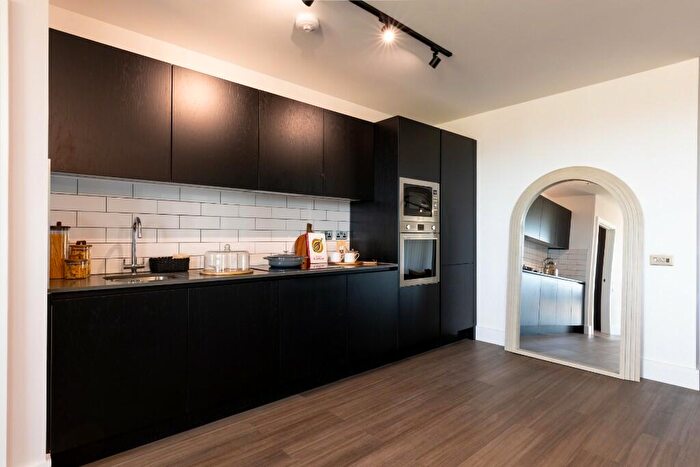 Flat To Rent In Flat, Mitre Yard, - Scrubs Lane, London, NW10