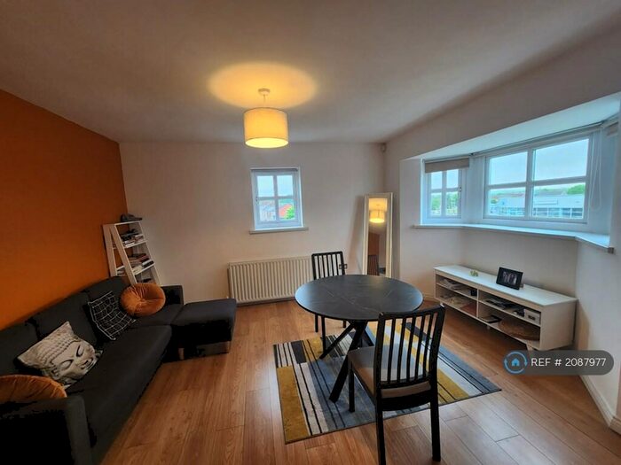 2 Bedroom Flat To Rent In Taylor Court, Carrville, Durham, DH1