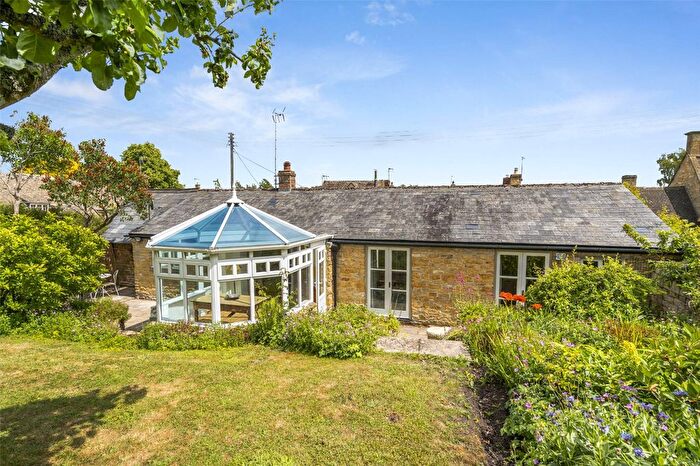 2 Bedroom Bungalow For Sale In High Street, Longborough, Moreton-In-Marsh, Gloucestershire, GL56