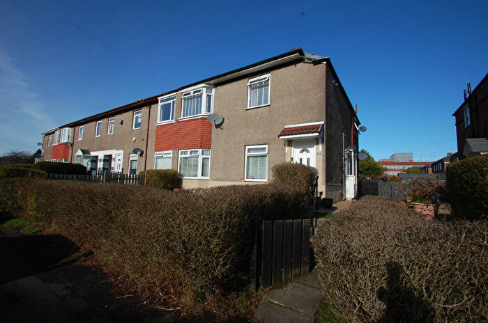3 Bedroom Flat For Sale In Gauldry Avenue, Glasgow, City Of Glasgow, G52