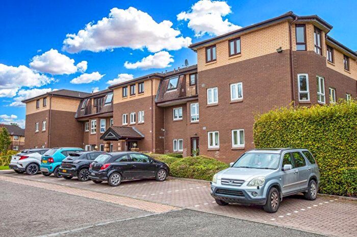 2 Bedroom Flat For Sale In Crathes Court, Hazelden Gardens, Muirend, G44