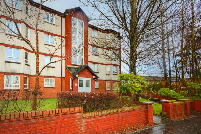 2 Bedroom Flat To Rent In Columbia Avenue, Livingston, EH54