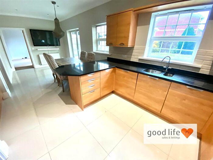 5 Bedroom House To Rent In Hopton Drive, Ryhope, Sunderland, SR2