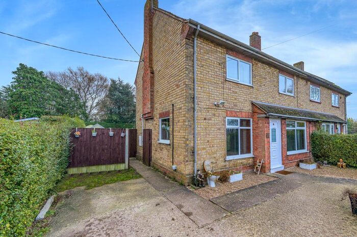 3 Bedroom Semi-Detached House For Sale In Field View, Tumby Woodside, PE22