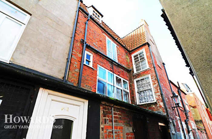 2 Bedroom Flat To Rent In Row, Great Yarmouth, NR30
