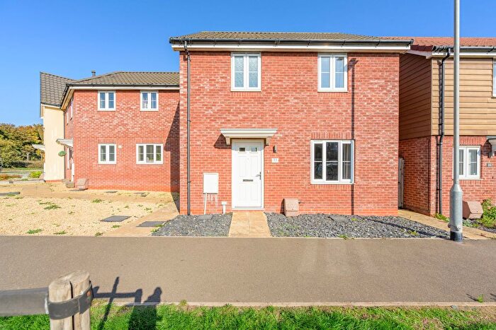 3 Bedroom Detached House For Sale In Lime Way, Great Blakenham, IP6
