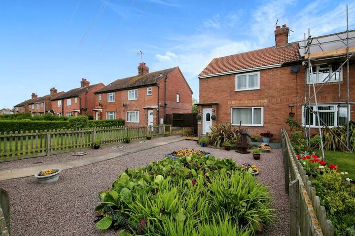 2 Bedroom Semi-Detached House For Sale In Broadgate, Weston Hills, Spalding, PE12