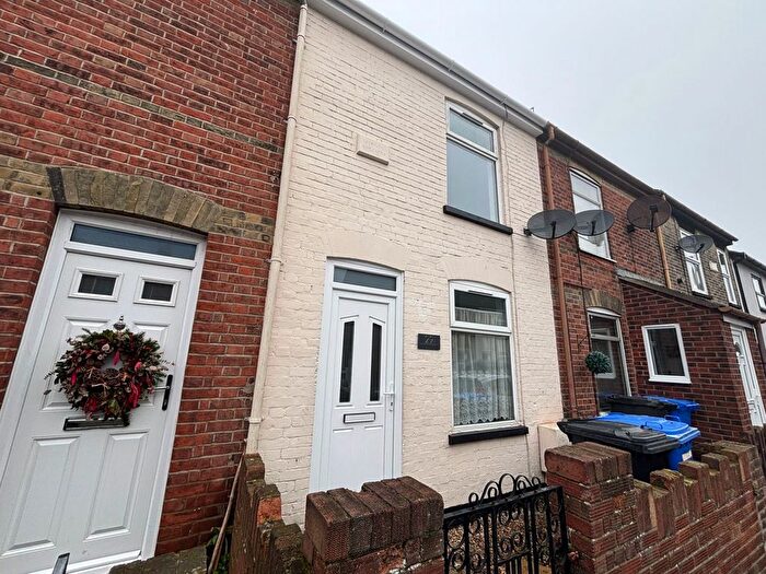 2 Bedroom Terraced House To Rent In Lowestoft, NR32