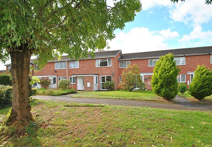 2 Bedroom Maisonette For Sale In Wynfield Gardens, Kings Heath, Birmingham, B14