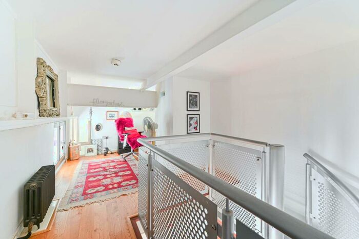 2 Bedroom Flat To Rent In Marlborough Road, Woolwich Riverside, London, SE18