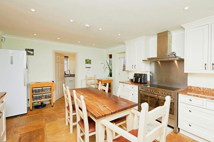 5 Bedroom Detached House For Sale In Main Road, Whatstandwell, Matlock, DE4