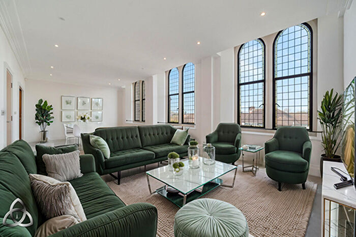 2 Bedroom Apartment For Sale In Carmel Gate, NW11