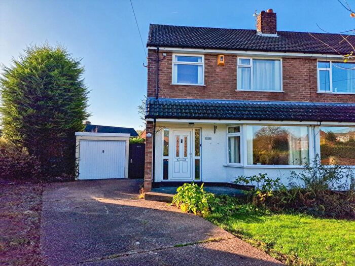 3 Bedroom Semi Detached House For Sale In Woodbank Drive, Bury, BL8