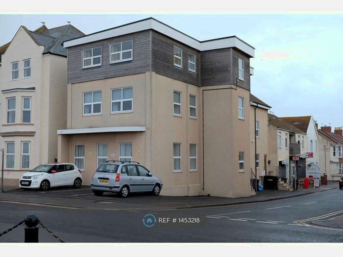 2 Bedroom Flat To Rent In Waterfront, Burnham-On-Sea, TA8