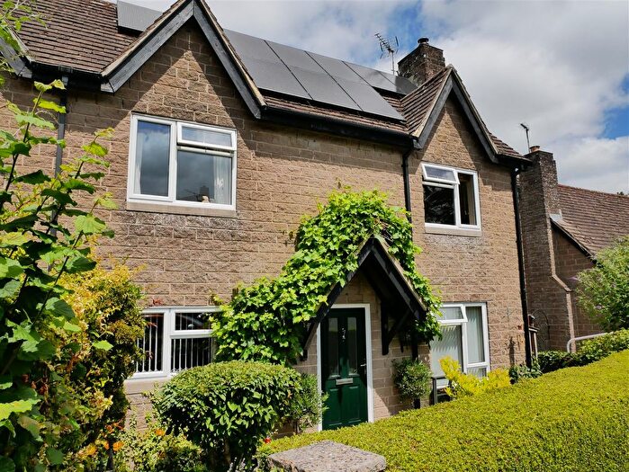 3 Bedroom Semi-Detached House For Sale In Pottows Field, Cherhill, Calne, SN11