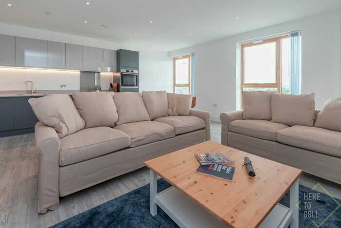 3 Bedroom Flat To Rent In Crane Court, Harrow Manorway, London, SE2