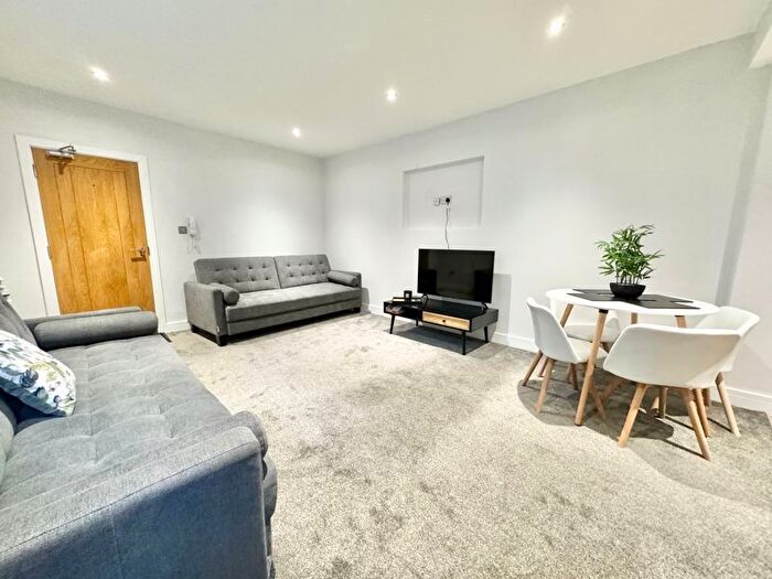 1 Bedroom Flat To Rent In Cambridge Street, Cleethorpes, DN35
