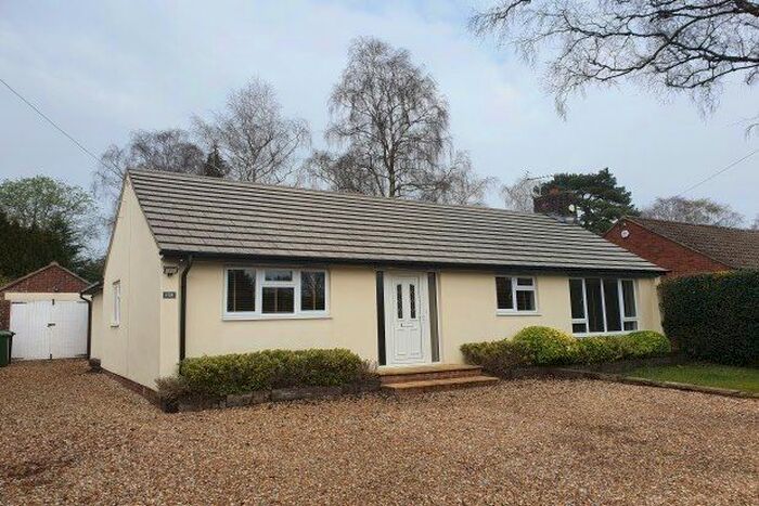 4 Bedroom Detached Bungalow To Rent In Hiltingbury Road, Eastleigh, SO53
