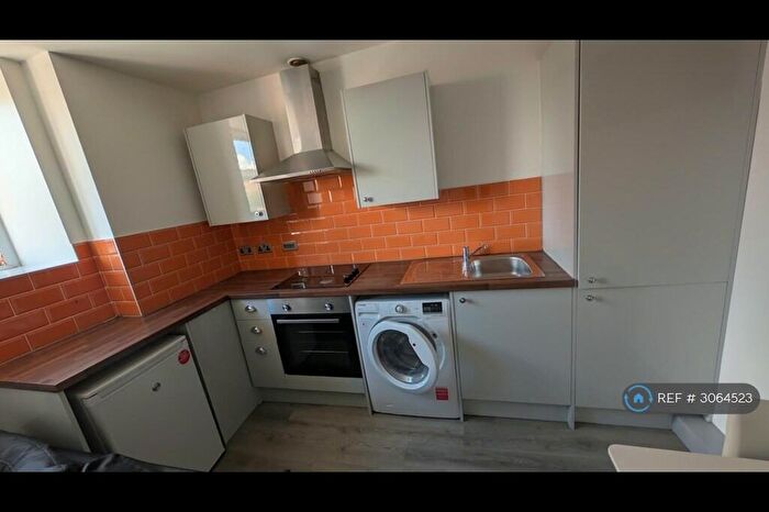1 Bedroom Flat To Rent In Springfield House, Barnsley, S70