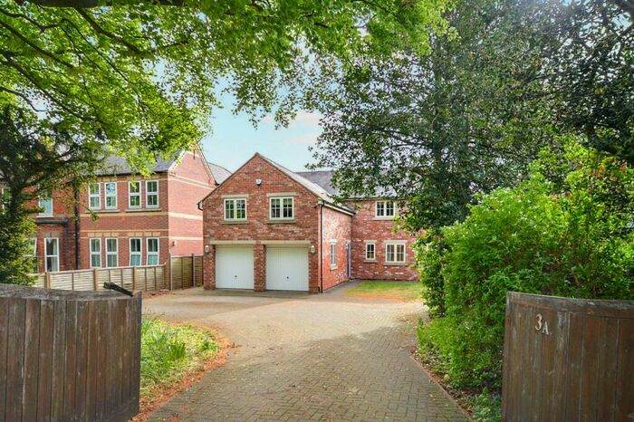 5 Bedroom House To Rent In Riseholme Road, Lincoln, LN1