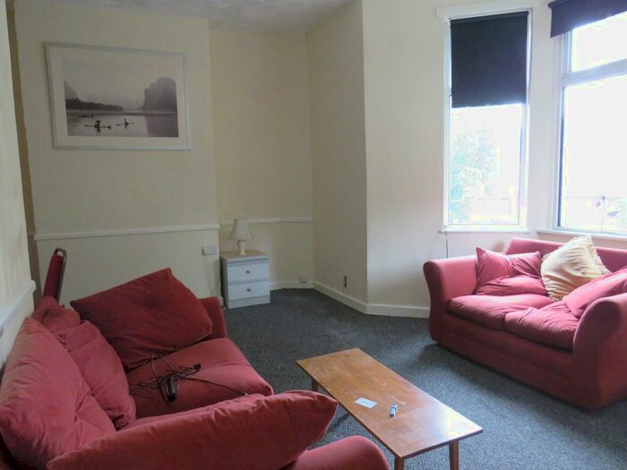 1 Bedroom Flat To Rent In Stacey Road, Cardiff, CF24