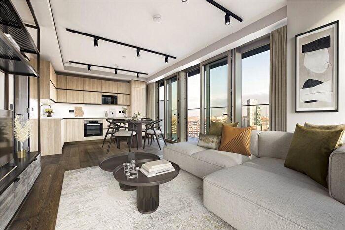 2 Bedroom Apartment For Sale In The Stage, Hewett Street, London, EC2A