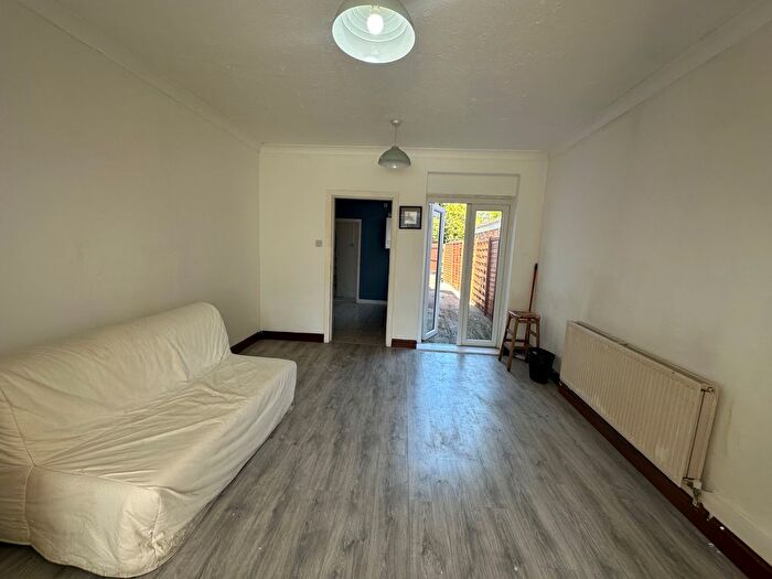 3 Bedroom Semi Detached House To Rent In Fengate, Peterborough, PE1