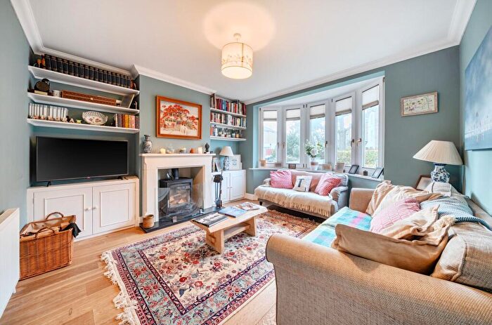 4 Bedroom Terraced House For Sale In Culverden Road, London, SW12