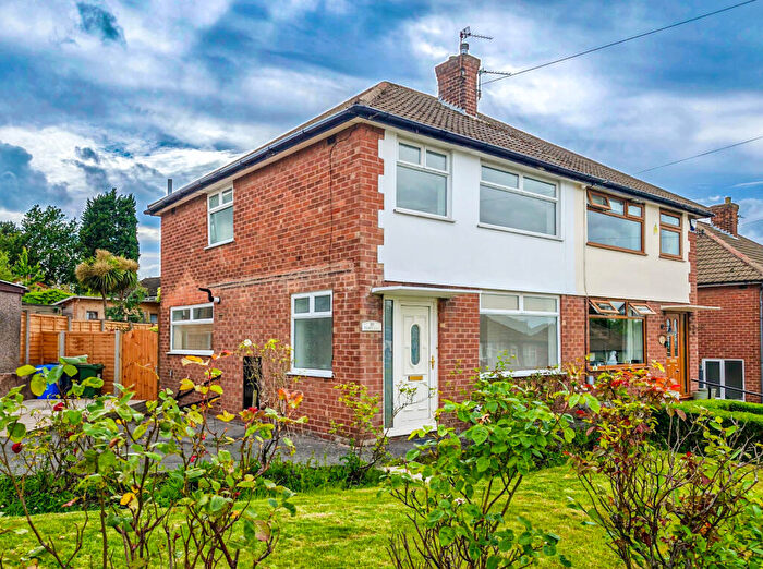 3 Bedroom Semi-Detached House For Sale In Primrose Crescent, Hyde, Tameside, SK14