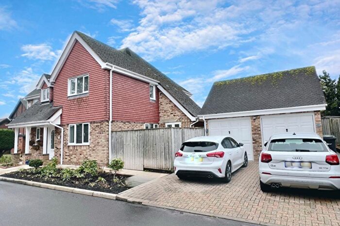 4 Bedroom Detached House For Sale In St Ives, BH24