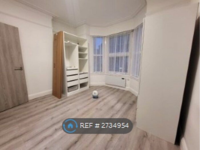 Studio To Rent In Marlborough Road, Watford, WD18