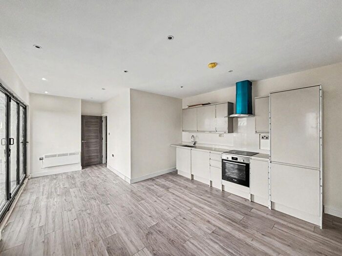 1 Bedroom Flat To Rent In Flat, Northolt Road, South Harrow, HA2