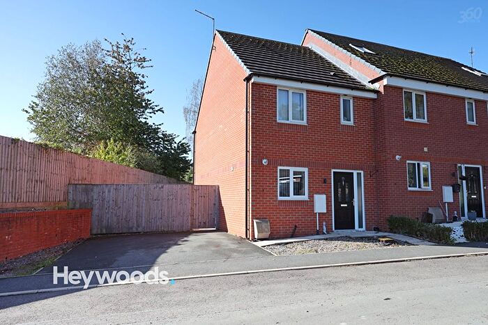 2 Bedroom Terraced House For Sale In Station Road, Silverdale, ST5