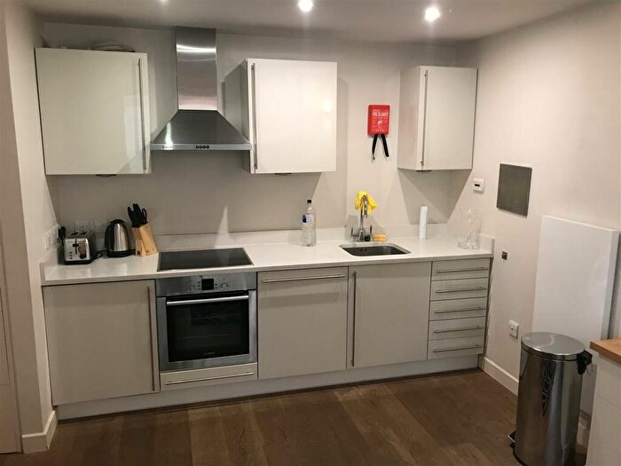 1 Bedroom Apartment For Sale In Fetter Lane, London, EC4A