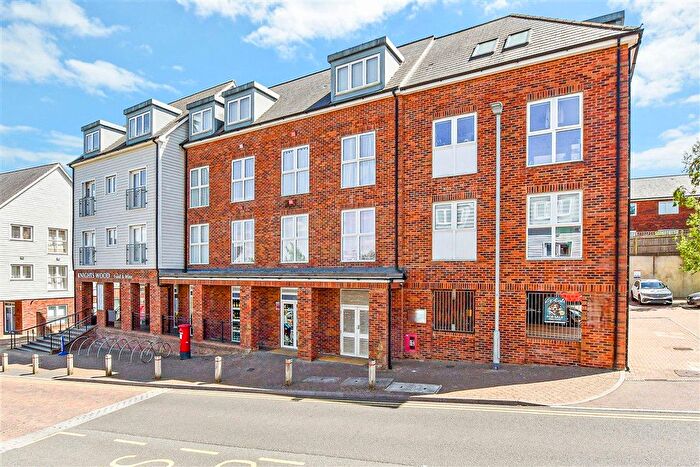 1 Bedroom Flat For Sale In The Avenue, Tunbridge Wells, Kent, TN2