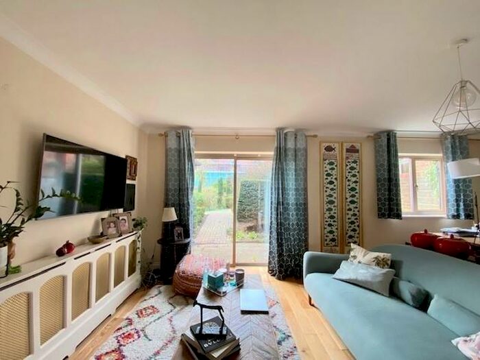 4 Bedroom Town House To Rent In Rottingdean Place, Falmer Road, BN2