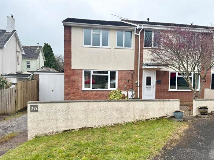 5 Bedroom Semi Detached House For Sale In Ashley Close, Uffculme, Cullompton, EX15