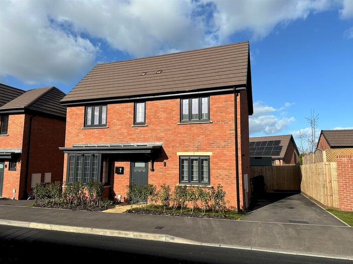 3 Bedroom Detached House To Rent In Jubilee Way, Noent Edge, Newent, GL18