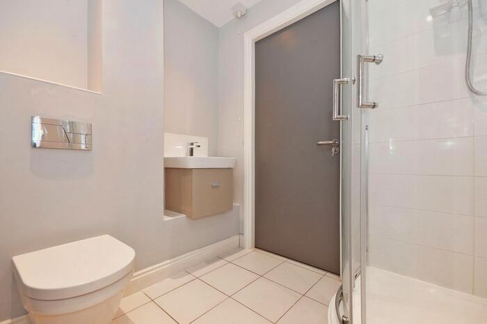 1 Bedroom Flat To Rent In Cuthbert Bank Road, Sheffield, S6