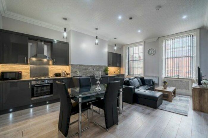 2 Bedroom Flat To Rent In St. Johns North, Wakefield, WF1