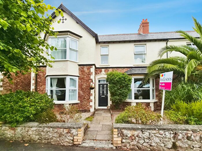 4 Bedroom Semi-Detached House For Sale In Irnham Road, Minehead, TA24