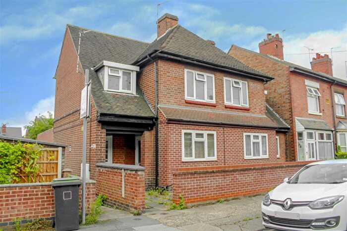 1 Bedroom Flat To Rent In Victory Road, Beeston Rylands, Nottingham, NG9