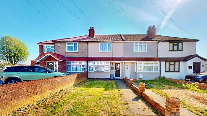 1 Bedroom Terraced House For Sale In Woodrow Avenue, Hayes, UB4