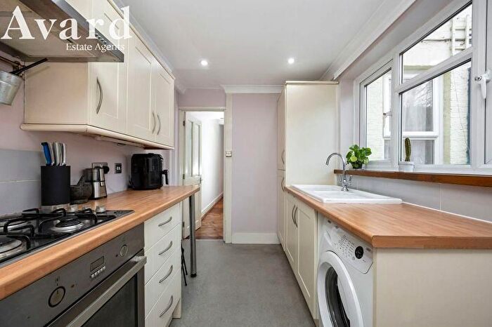 1 Bedroom Flat For Sale In Grantham Road, Brighton, BN1