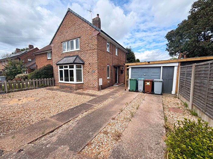 3 Bedroom Semi Detached House To Rent In Masefield Crescent, Balderton, NG24