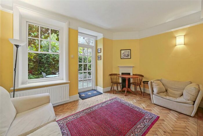 1 Bedroom Flat To Rent In Melcombe Court, Dorset Square, Marlyebone, London, NW1