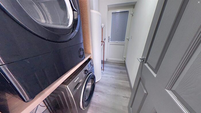 6 Bedroom House To Rent In Teignmouth Road, Birmingham, West Midlands, B29